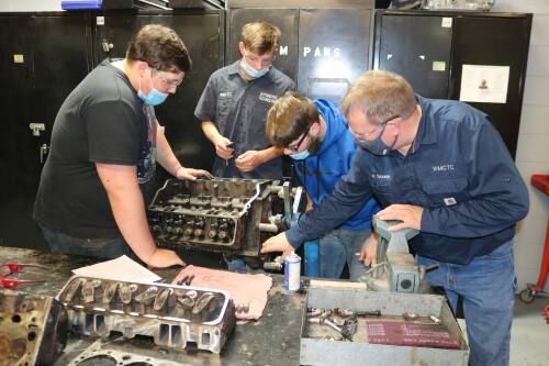 Utility company, educator ponder electric vehicle future